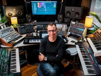 Ableton Singularities, sintes y samplers clásicos sampleados gratis para Live 10