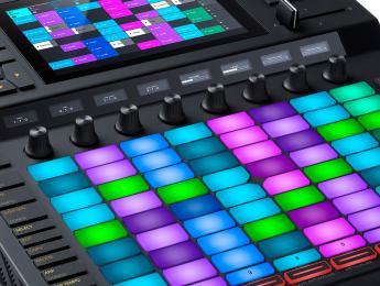 Akai Force, un centro de producción electrónica que le da plantón al ordenador