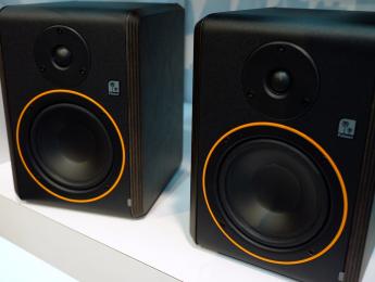 Studimon, los primeros monitores de Palmer llegan junto al controlador Monicon XL