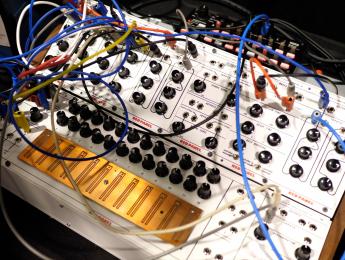 Red Panel, la línea Eurorack asequible de Buchla