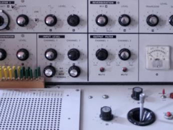 El manual del mítico sintetizador VCS3, traducido al castellano y en libre descarga