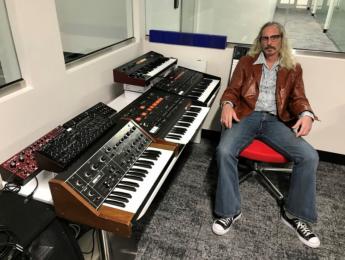 Behringer K-20 (el clon del Korg MS-20) y WASP Deluxe, más cerca