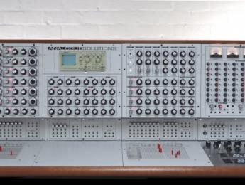 Analogue Solutions Colossus, el retorno de los dinosaurios