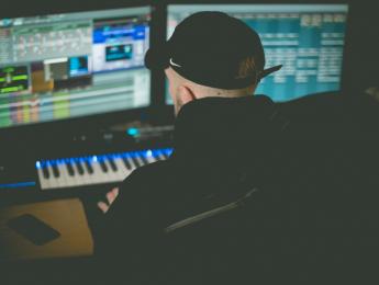 Un estudio revela el alcance del trabajo no remunerado en el sector de la música