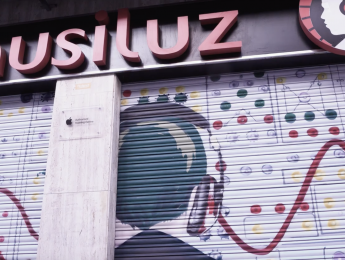 Gana unos auriculares Pioneer DJ y descuento en Musiluz