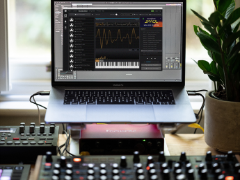 Novation Peak y Summit permiten ahora wavetables de usuario