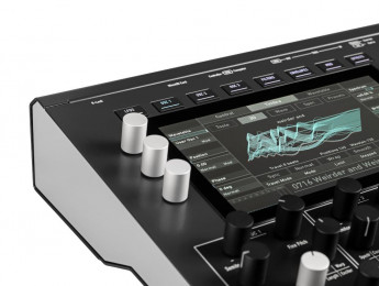 Waldorf Iridium, un hijo de Quantum hecho módulo [actualizado]