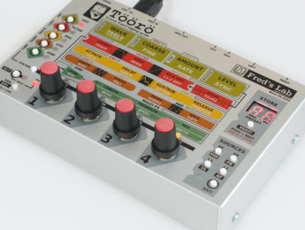 Töörö, sinte de 4 partes con motor híbrido y osciladores wavetable