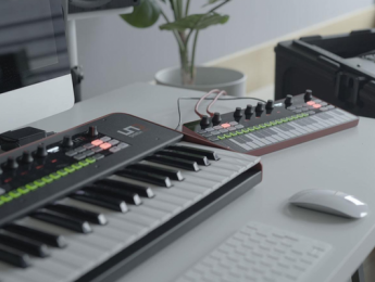 IK Multimedia Uno Synth Pro, dos versiones mejoradas sobre el original