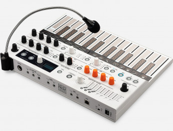 Arturia Microfreak V3, la bestia sigue ampliándose vía firmware