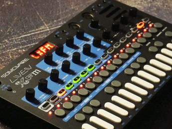 Sonicware Liven XFM, sinte y groovebox con 4 pistas para transformar sonidos FM