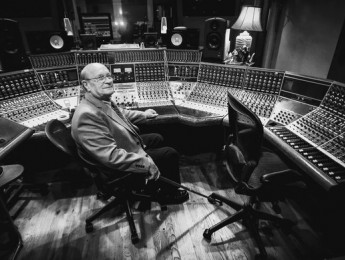 Rupert Neve, leyenda del diseño de equipos de sonido, fallece a los 94 años