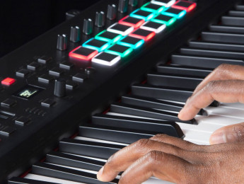 M-Audio Hammer 88 Pro, teclado controlador con acción de martillo y funciones inteligentes
