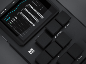 Dirtywave M8, tracker hardware con sintetizadores, samplers y efectos en la palma de la mano