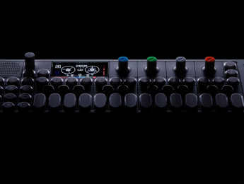 Teenage Engineering OP-1 cumple 10 años, y BitBeat lo celebra con un sorteo