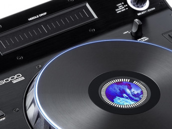 Denon DJ anuncia la capacidad de cargar música desde la nube en su gama  Prime