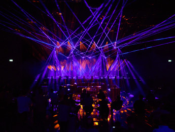 We Are Live: Adam Hall Group invita al reinicio de la industria de los eventos