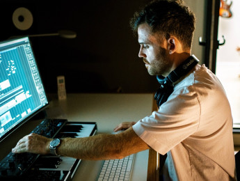 Conectados con Iván Llopis, creador de paisajes sonoros