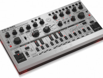 Behringer TD-3-MO ya disponible (al menos en color plateado)