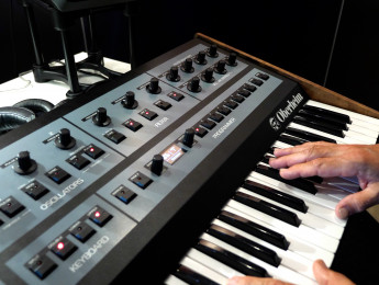 Oberheim OB-X8, un monstruo en la Superbooth