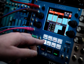 1010music Bluebox Eurorack Edition: el popular mezclador se hace módulo