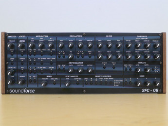 Soundforce SFC-OB, un controlador MIDI dedicado para plugins estilo Oberheim