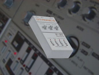DTronics DT-303, un módulo de distorsión hardware a imagen y semejanza del TB-303