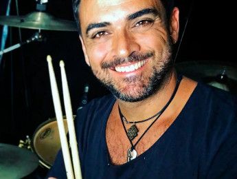 Grabando baterías con Toni Mateos