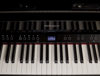 Roland LX9, LX-6 y LX-5 renuevan la serie de pianos verticales