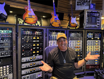 Chris Lord-Alge subasta parte de su estudio, incluyendo su consola SSL 4000E, en Analogr.com