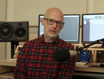 Moby ofrece más música y multitracks gratuitos para proyectos creativos