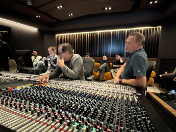 Grabación y mezcla Dolby Atmos con Steve Genewick en Sony Music 5020 Studio