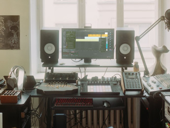 Ableton Live 12.3 apostará por la separación de stems y reforzará su ecosistema móvil