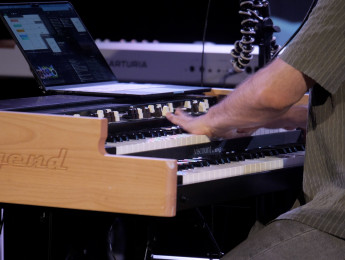 Cómo tocar un órgano Hammond, con Álvaro Gandul