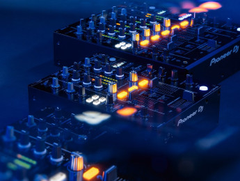 Serato ya es compatible con Pioneer DJM-250MK2, Pioneer DJM-750MK2 y Pioneer DJM-450