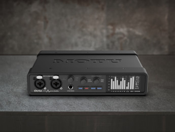 MOTU OctaLite: ocho previos de micro en medio rack, también como expansor óptico