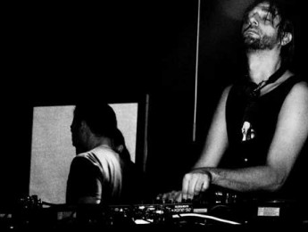 Ricardo Villalobos: "Si tienes un buen giradiscos y buenos altavoces, te das cuenta cuando un material está hecho en Ableton"