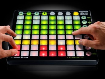Demostración de Ableton Live + Novation LaunchPad en Microfusa