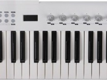 Infrasonic anuncia el controlador M49