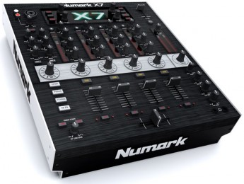 Nuevo mixer X7 de Numark