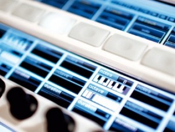 Feeltune Rhizome, una máquina de ritmos con soporte VST