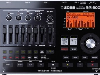 BOSS BR-800 disponible