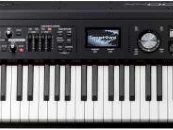 Cuatro nuevos pianos y un nuevo órgano de Roland