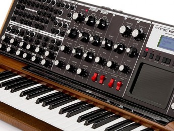 Ya es oficial: Moog anuncia Minimoog Voyager XL