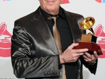 Grammy Latino en Música Clásica para el hispasónico Amado del Rosario