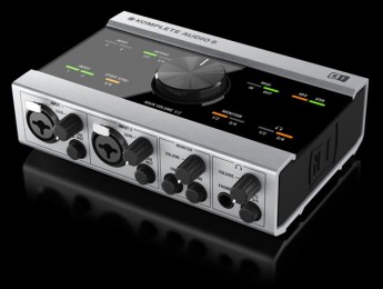 Native Instruments anuncia la interfaz Komplete Audio 6