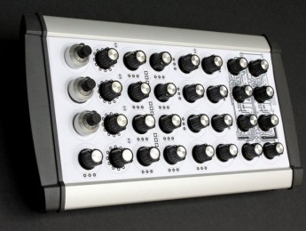 Micromac, prototipo del nuevo sinte compacto de MacBeth