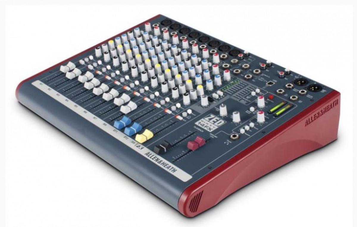Nueva mesa compacta ZED60-14FX de Allen & Heath