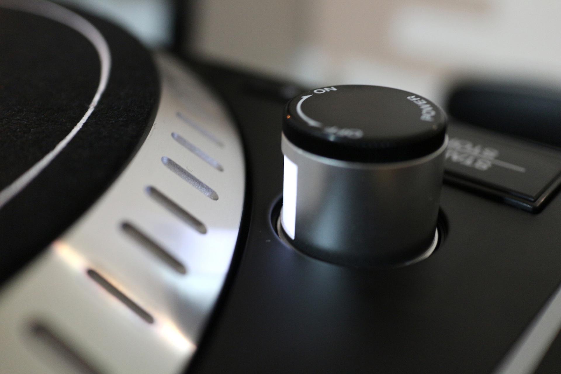 Review del Numark NTX1000, aire fresco en los platos profesionales