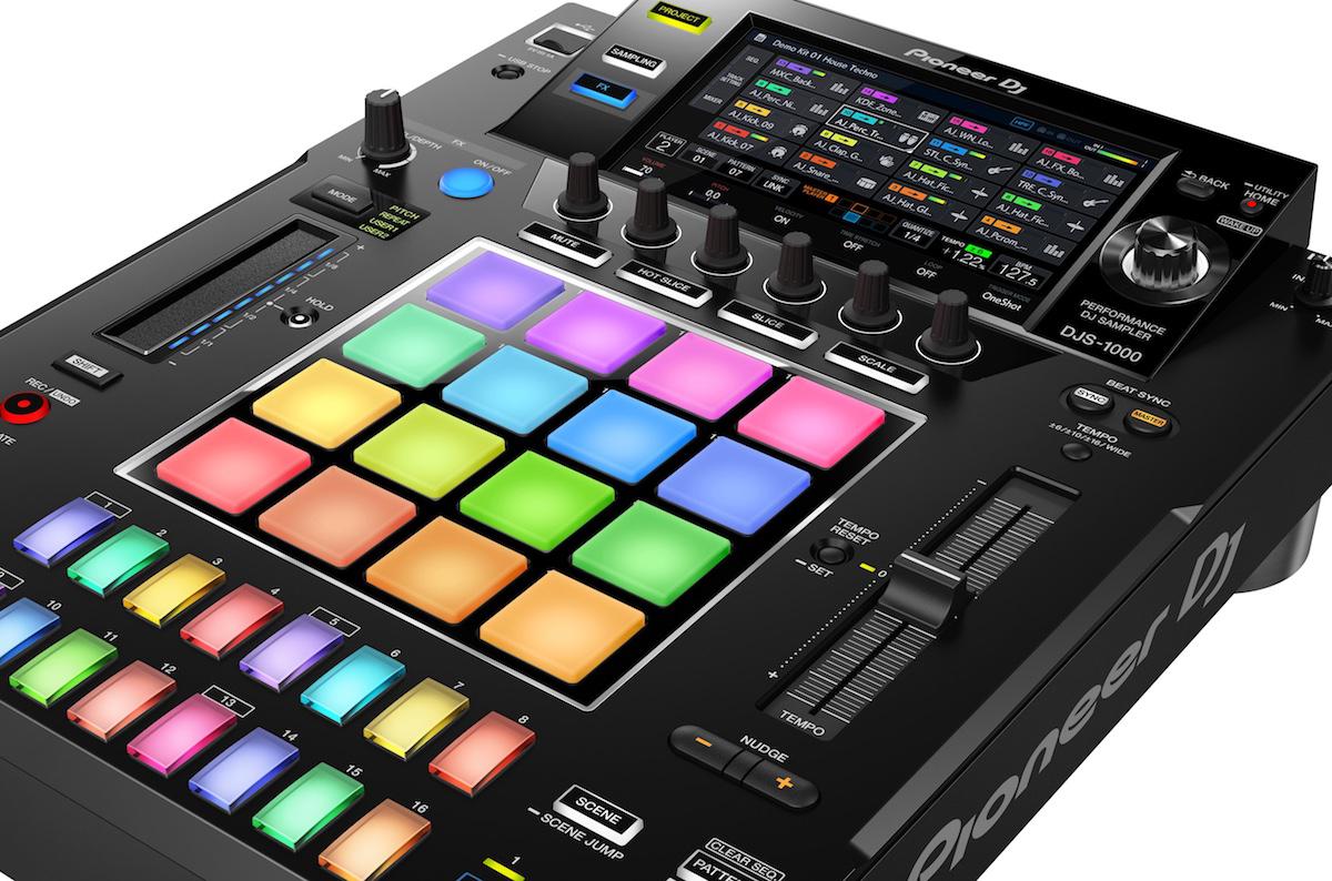 Pioneer DJS-1000, la adaptación del Toraiz SP-16 a la cabina del DJ